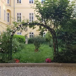 Apartment Center Gold, Budapest